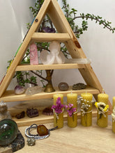 Cargar imagen en el visor de la galería, Altar de madera - 40x46 cm