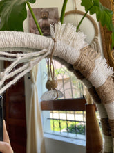 Cargar imagen en el visor de la galería, Espejo sol y Luna - home deco