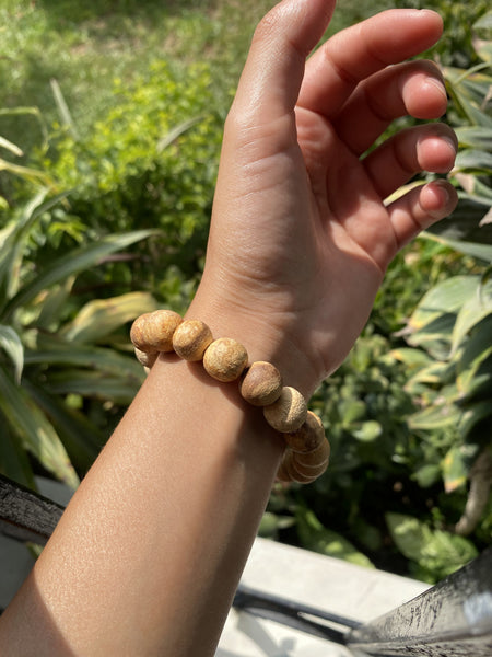 Pulsera de palo santo sagrado