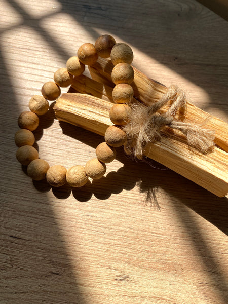 Pulsera de palo santo sagrado